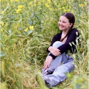 Meet your Posher, Lana